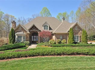 360 Coventry Park Ln, Winston Salem, NC 27103