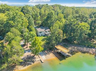 1811 Cutlass Rd, Moneta, VA 24121
