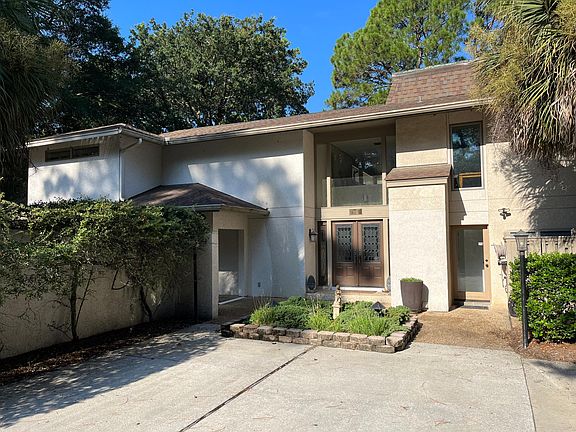 3rd image of 5 Wren Dr
