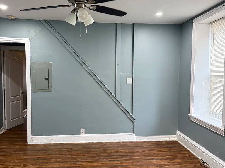 27 E Meehan Ave #1 — Photo 9