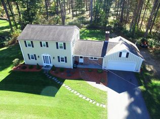 42 Oakland St, Wilbraham, MA 01095