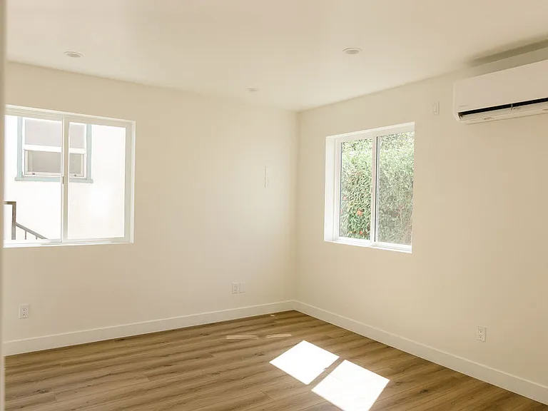 245 Hurst Ave #247 — Photo 9
