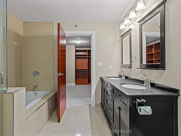539 Armstrong Rd #516 — Photo 35