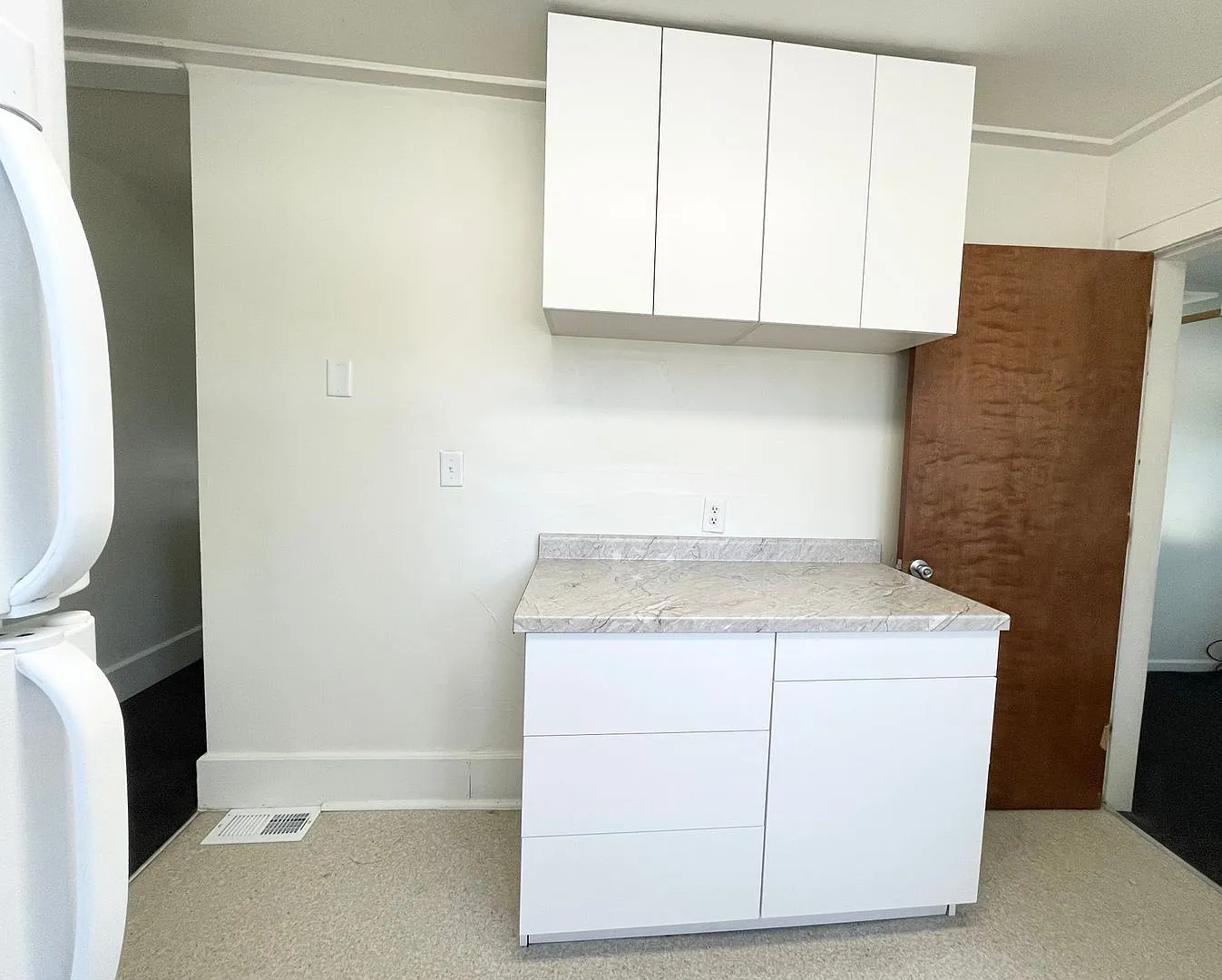5 Bed/2 Bath Private Home Available August '27 — Photo 3