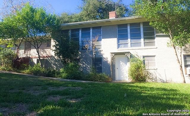 1st image of 611 Encino Dr