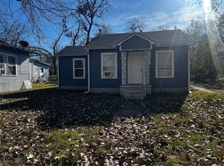 612 E Gandy St, Denison, TX 75021