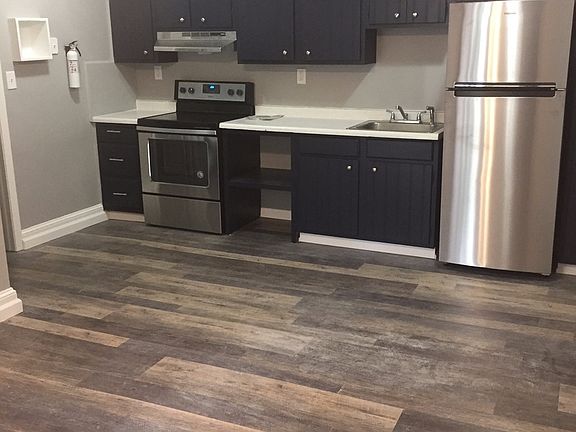 3rd image of 93 E Station Ave