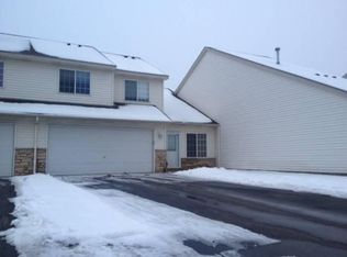 826 Swaps Dr, Shakopee, MN 55379