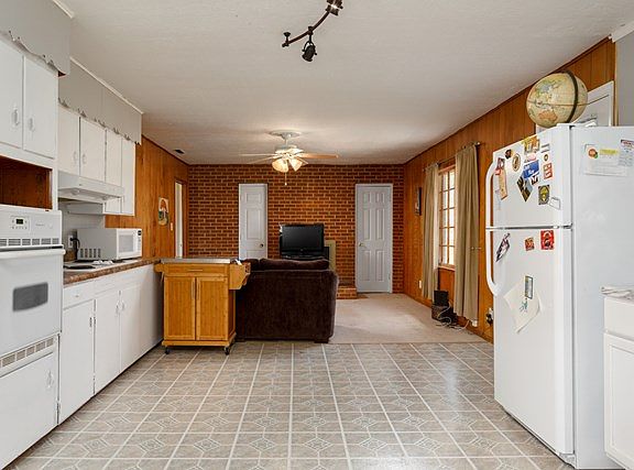 4th image of 2310 Haviland Dr