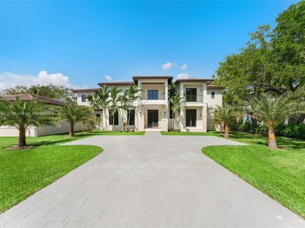 14110 Old Cutler Rd, Palmetto Bay, FL 33158