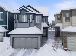 7344 177th Ave NW, Edmonton, AB T5Z 0V9
