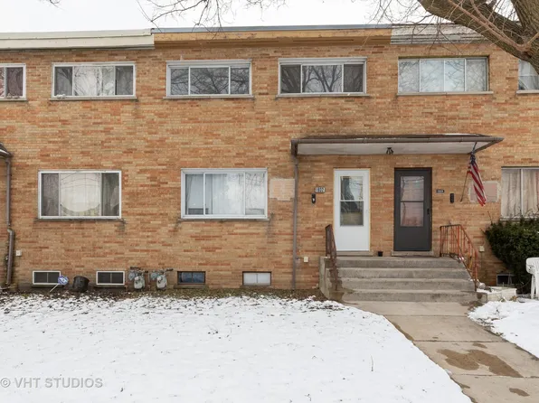 1932 S Chestnut St, Des Plaines, IL 60018