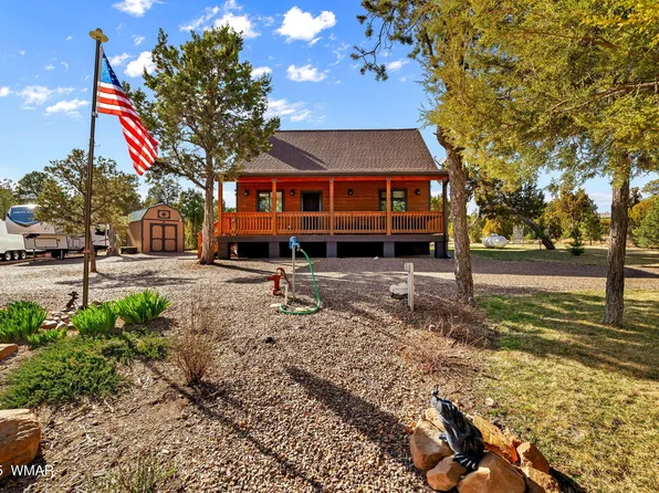 3402 Beaufeaux Ln, Overgaard, AZ 85933