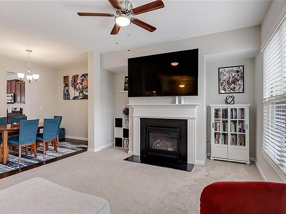 4th image of 365 Williamson St SE Unit 4/23