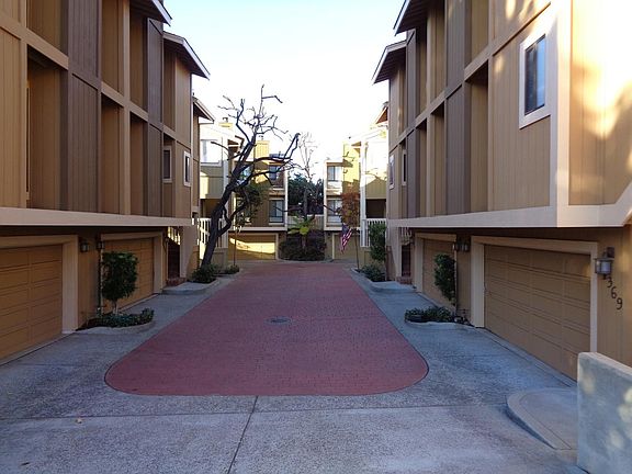 3rd image of 1381 W Campbell Ave