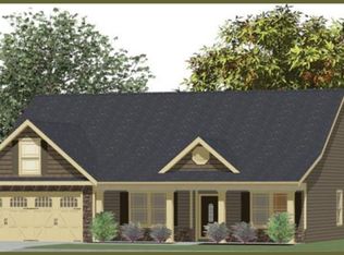 565 Canewood Ln, Campobello, SC 29322
