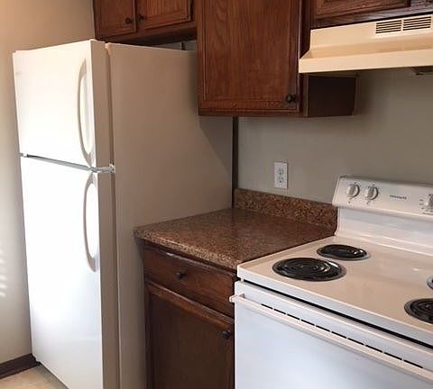 3rd image of 4415 Jarboe St #1A