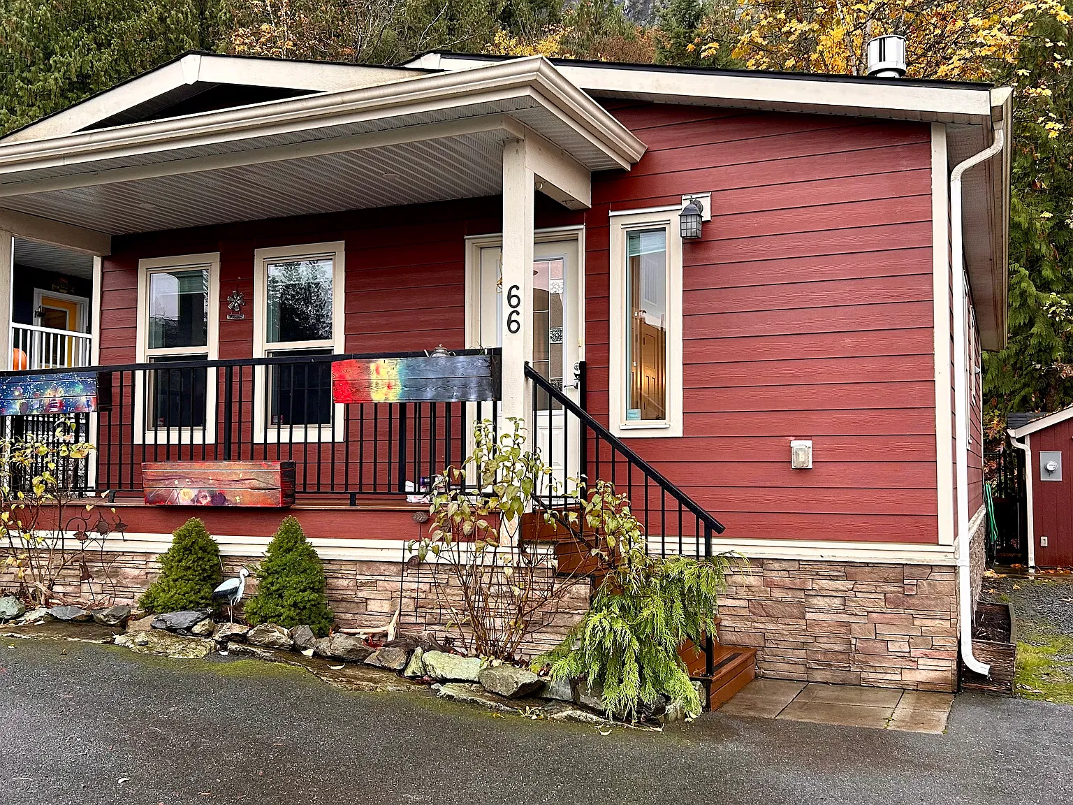 2 bed, 864 sqft, $2,400 — Photo 2