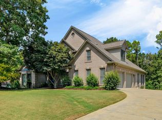 2016 Brook Highland Rdg, Birmingham, AL 35242