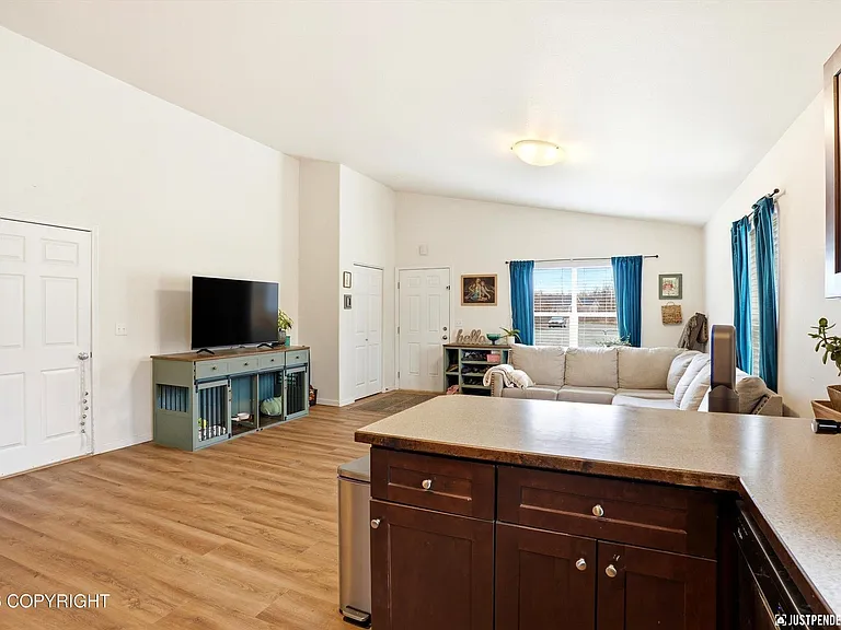 3914 S Lance B Cir — Photo 6