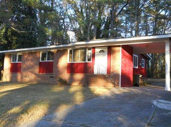876 Laurelmont Dr SW