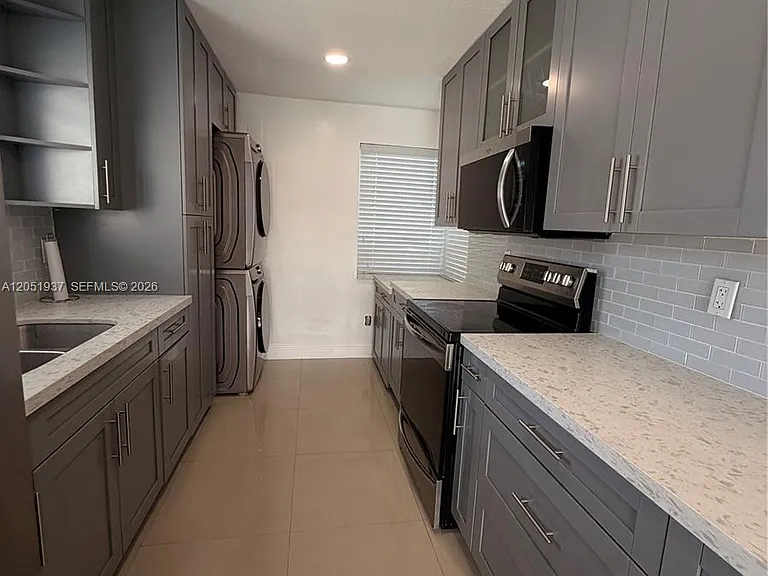 19763 SW 124th Ave — Photo 2