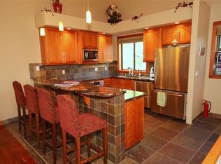 3082 Aspen Grv, Truckee, CA 96161