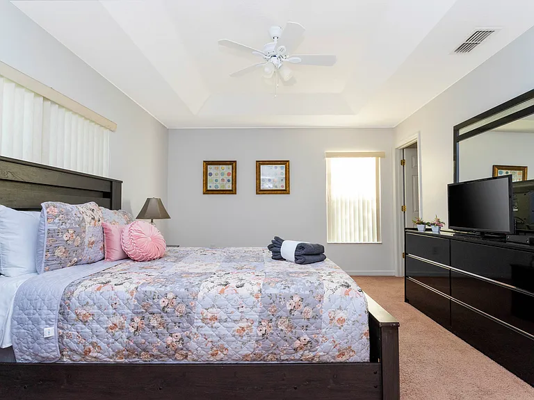 5122 Dominica Dr — Photo 31