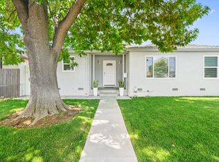 6933 White Oak Ave, Reseda, CA 91335
