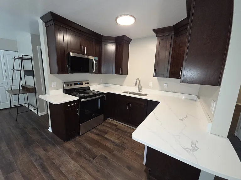 9633 15th Bay St #4 — Photo 33