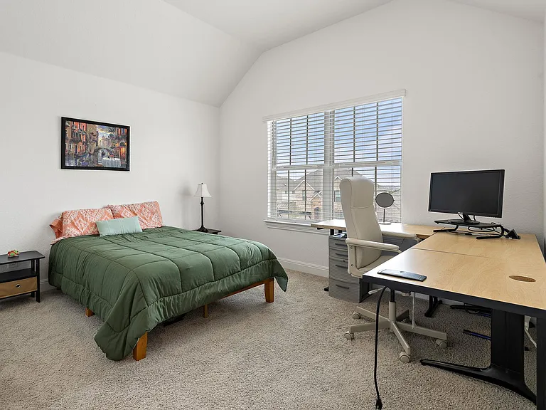 2901 Oak Chase Cv — Photo 19