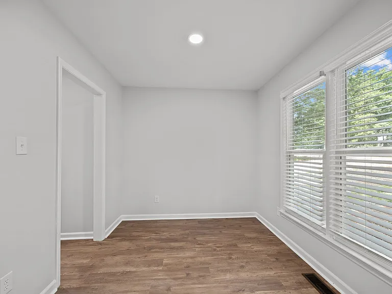 5375 Wayne St #A — Photo 5