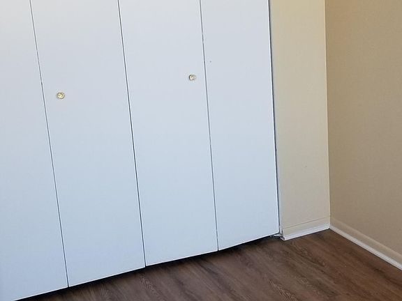 4th image of 5100 N Marine Dr APT 7F