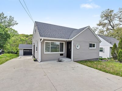 3120 30th St, Des Moines, IA, 50310