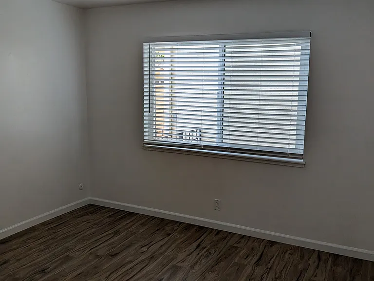 15991 Mateo St #3 — Photo 13