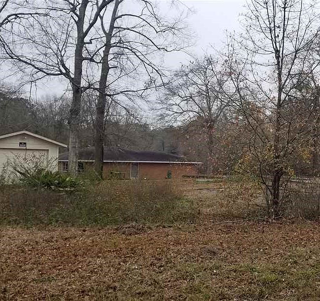 2nd image of 296 Cypress St