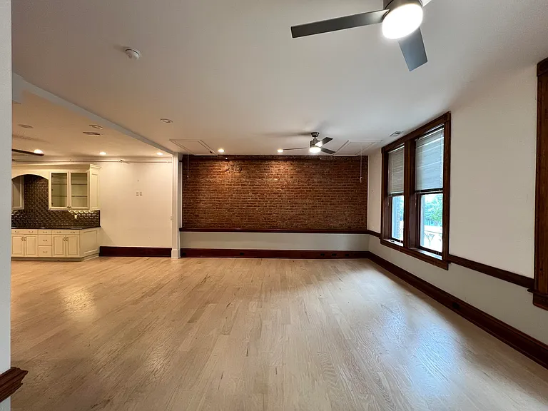 22 Campbell Ave SE #A — Photo 11