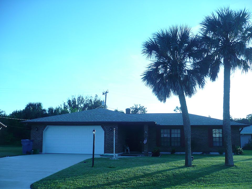 1st image of 36 Sandra Dr