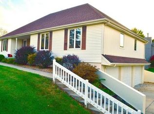 4401 SW 12th St, Blue Springs, MO 64015