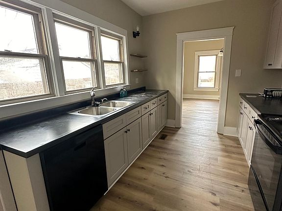 4th image of 1712 Edgewood Ave