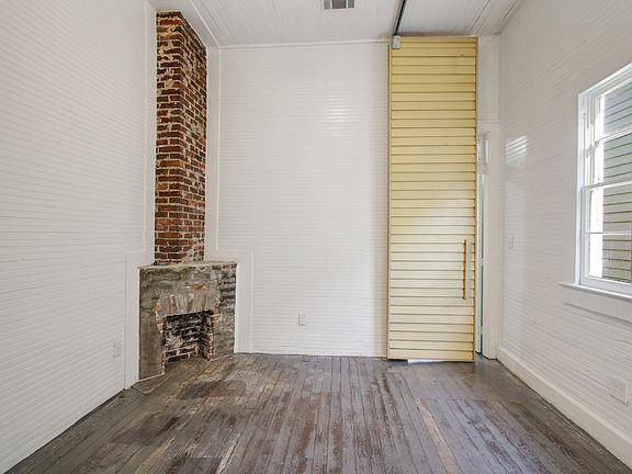 5th image of 2508 Cambronne St