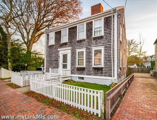 14 Union St Nantucket Ma 02554 Zillow