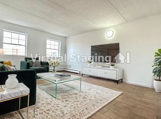 488 Central Ave #3, Brooklyn, NY 11221