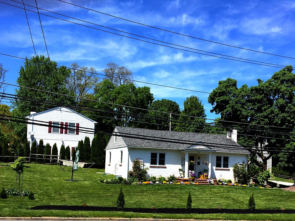 2nd image of 26 Maple Ave