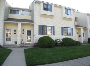 354 Middlewood Rd, Middletown, NJ 07748