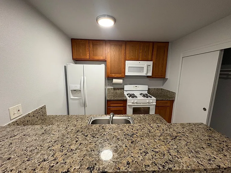 5912 Walerga Rd #1 — Photo 7