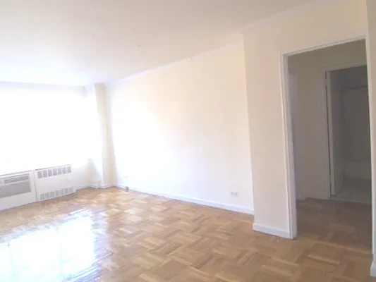 Rented by Stonehenge NYC LLC | media 1