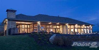 2nd image of 555 Riverpointe Dr