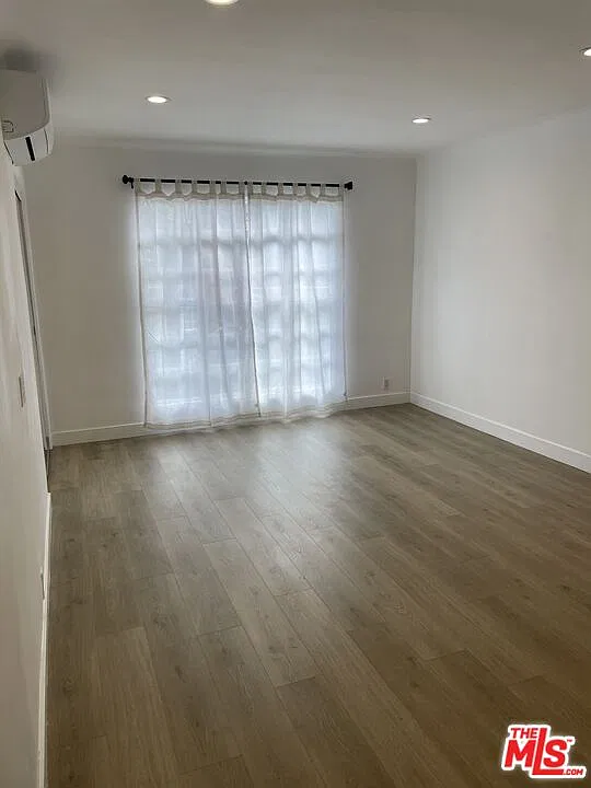 Studio, 1.0 bath, 500 sqft, $2,195 — Photo 2