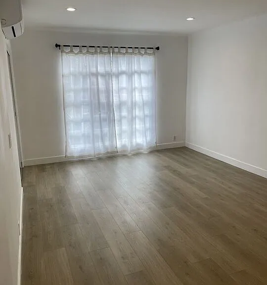 1254 N Orange Grove Ave #4 — Photo 18